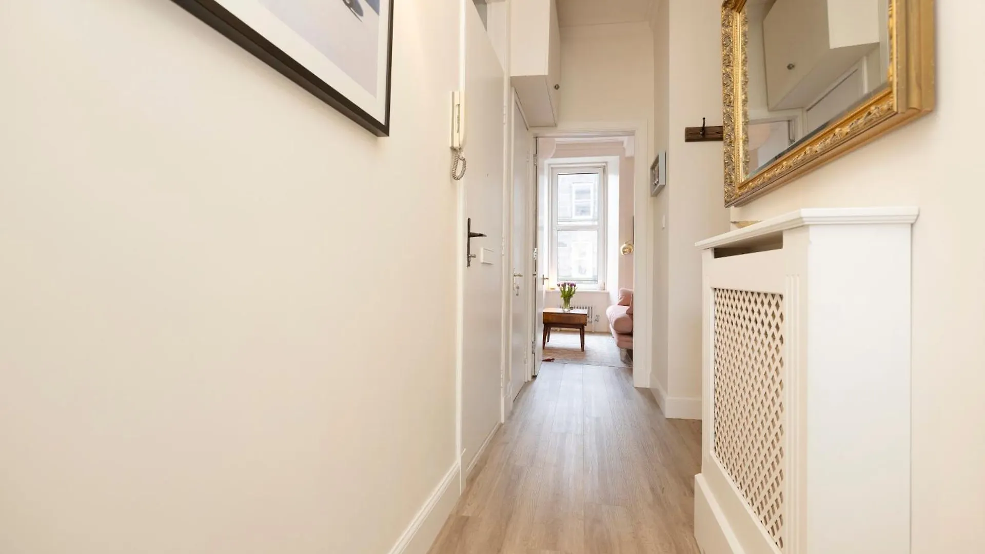 Inspiring 2-Bedroom Edinburgh Apartment 0*,  United Kingdom