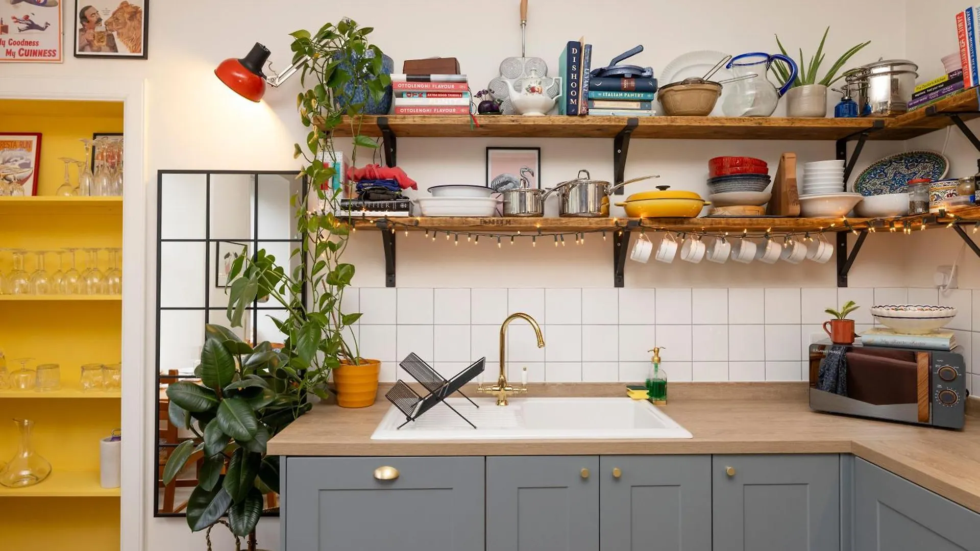 Inspiring 2-Bedroom Edinburgh Apartment United Kingdom